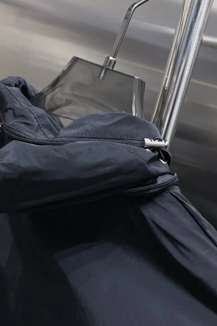 Same Style， ！2026ss New Arrival ，Original Premium ！ ， Breathable ， ， ， Quality。 ！ ， ！Sizes：M～3XL， 195 。